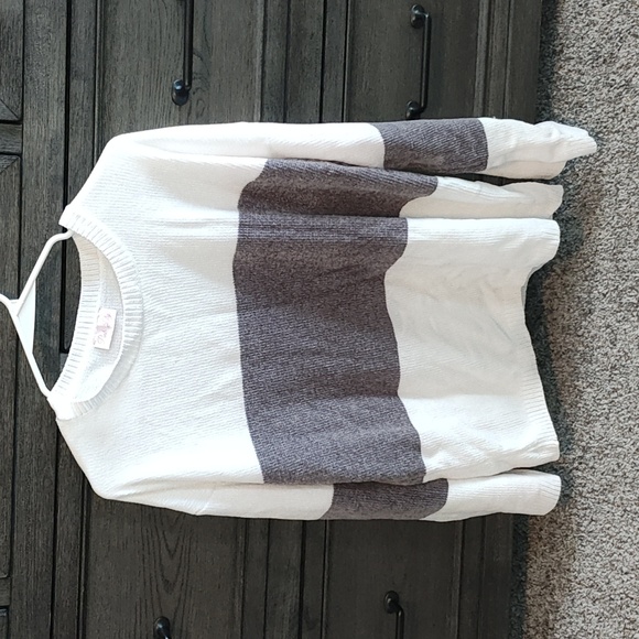 Pink Lily White and Gray Stripe Sweater Size Small - Picture 1 of 8